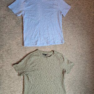 Vera Wang, Simply Vera textured T shirts.  Blue and celery green. Both size XL